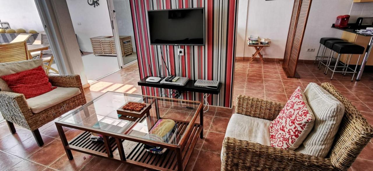 Villa Marina Piscina Climatizada Opcional Y 2 Bicis Gratuitas Playa Blanca  Luaran gambar