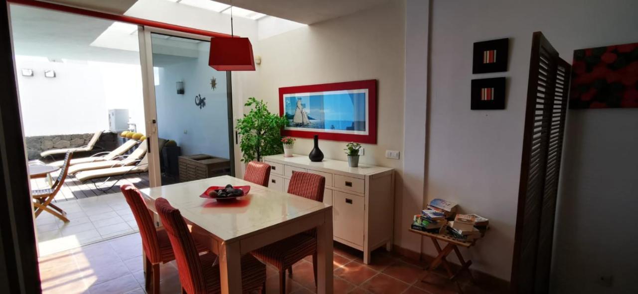 Villa Marina Piscina Climatizada Opcional Y 2 Bicis Gratuitas Playa Blanca  Luaran gambar